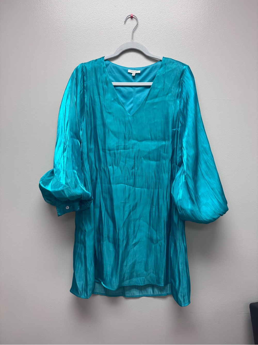 JODIFL Turquoise V-Neck Balloon Sleeve Tunic